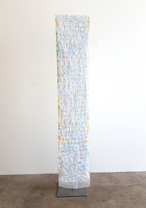 Susanne Lyner, 2019, Meine Stammbäume Nr. 05, Acryl auf Transparentpapier beidseitig bearbeitet, 340 x 33 cm