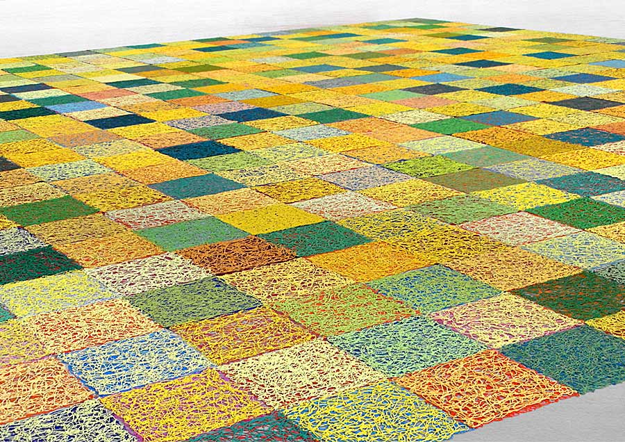 Susanne Lyner, Farbwandern 5, insitu in der Galerie Hoffmann, Ossenheimer Mühle, gelbgrün über rotblau, 410 x 410 cm, Acryl gespritzt in der Galerie Hoffmann, Friedberg